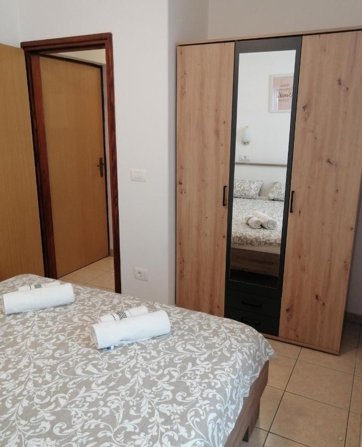 Apartment Layla - Intermezzo With Sea View In Center Of ラバック エクステリア 写真